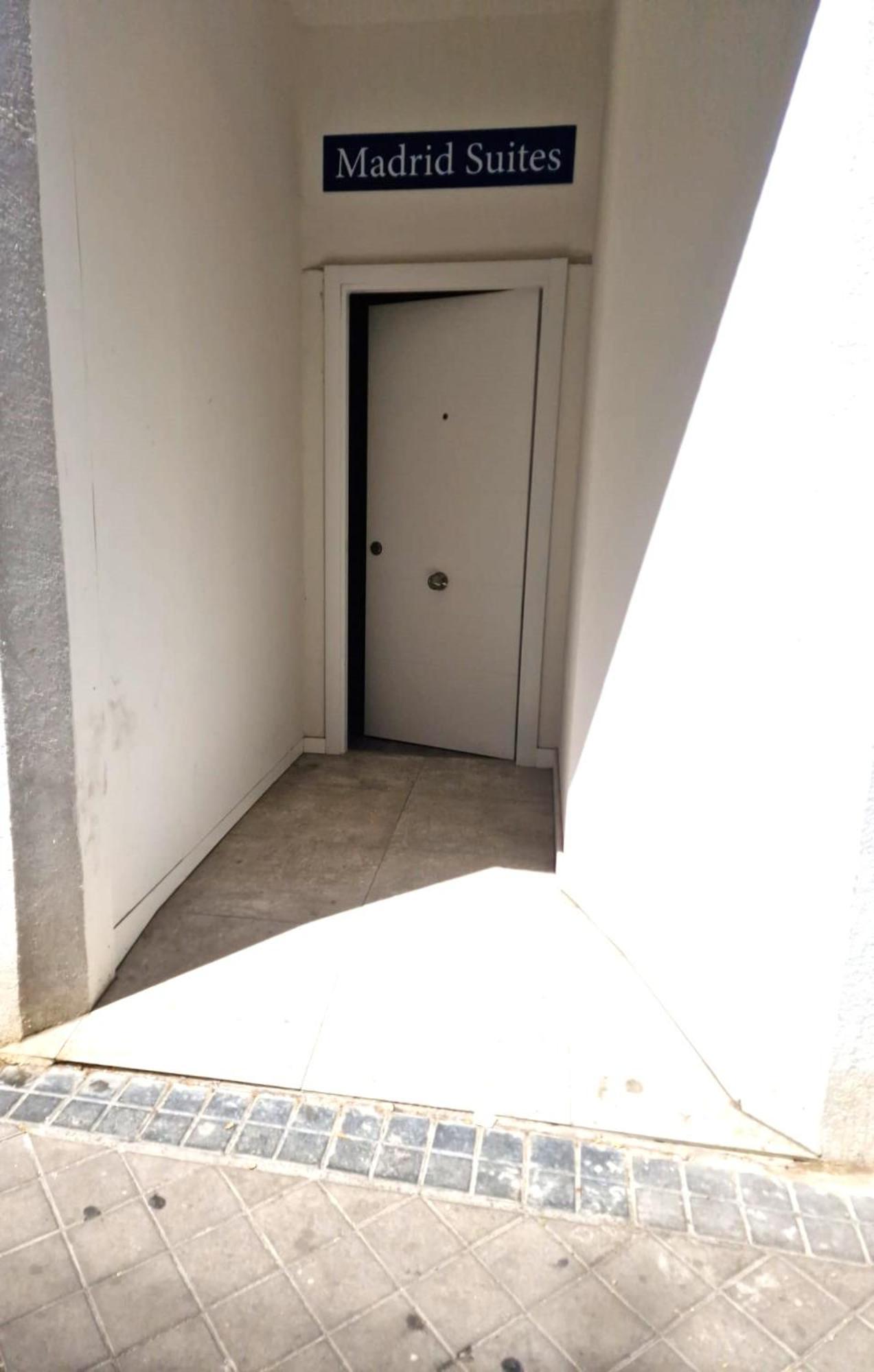 Madrid Suites Екстериор снимка