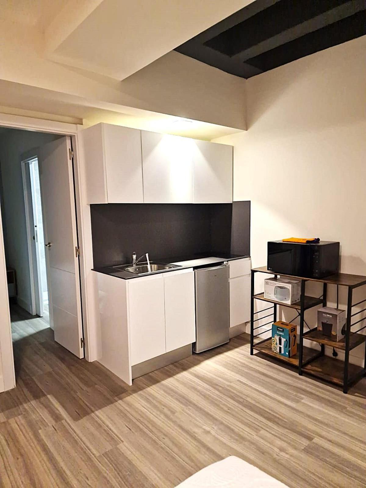 Madrid Suites Екстериор снимка
