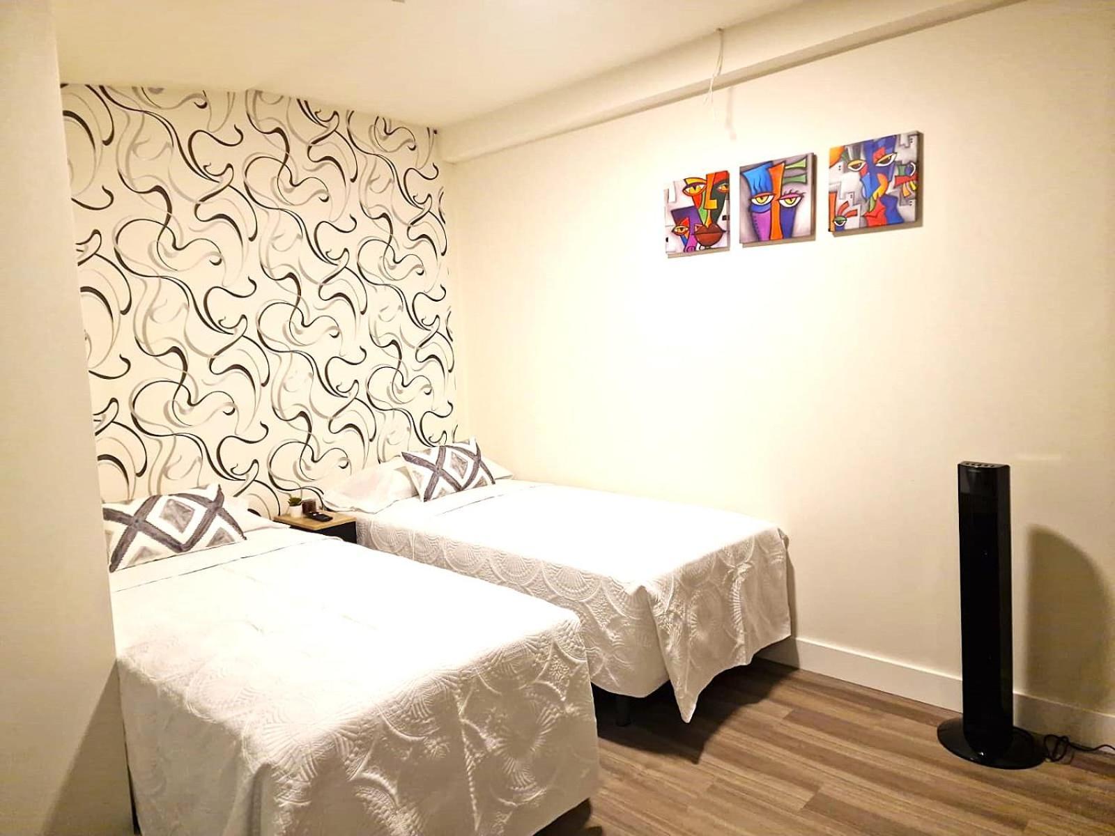 Madrid Suites Екстериор снимка