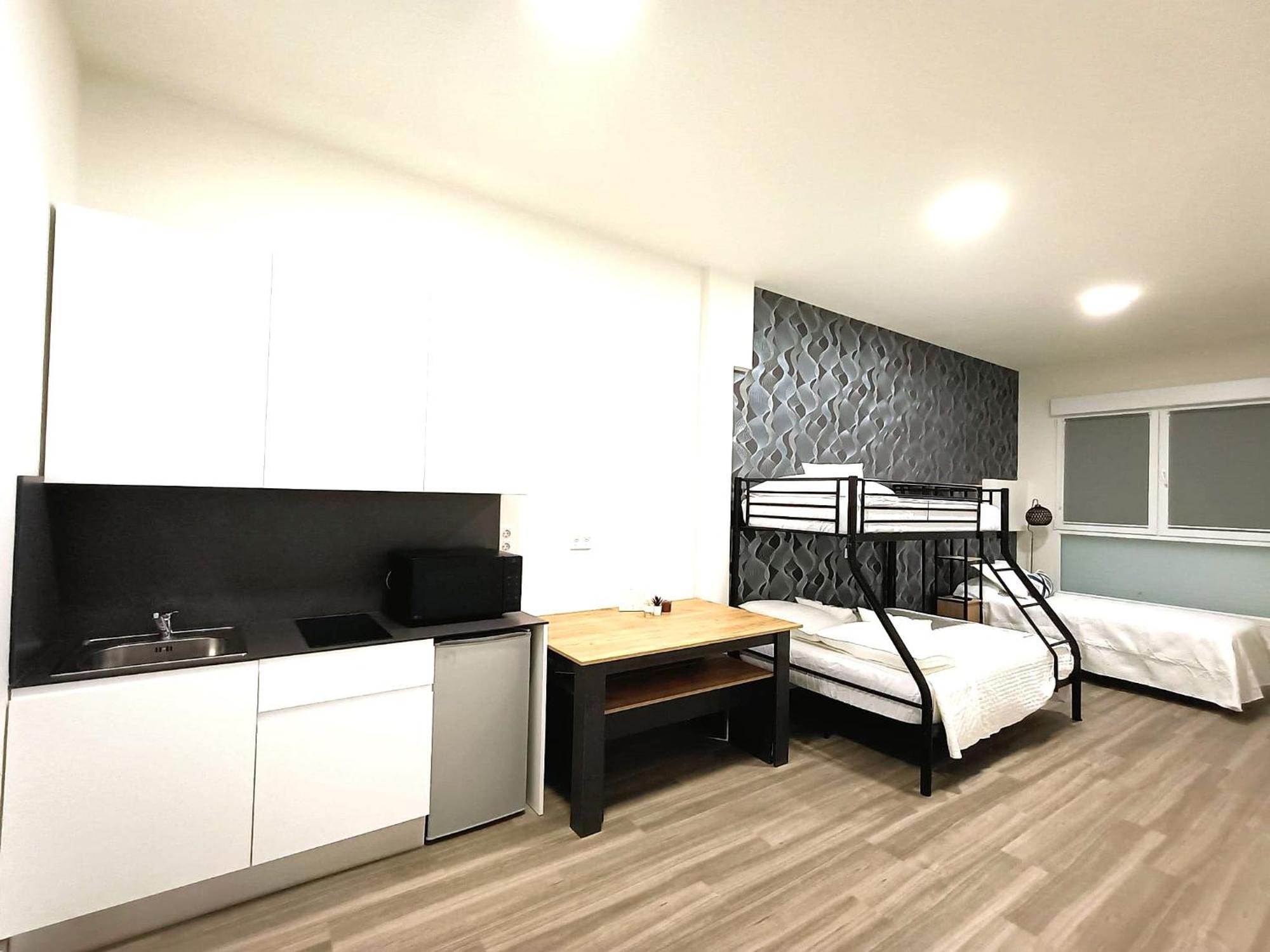 Madrid Suites Екстериор снимка