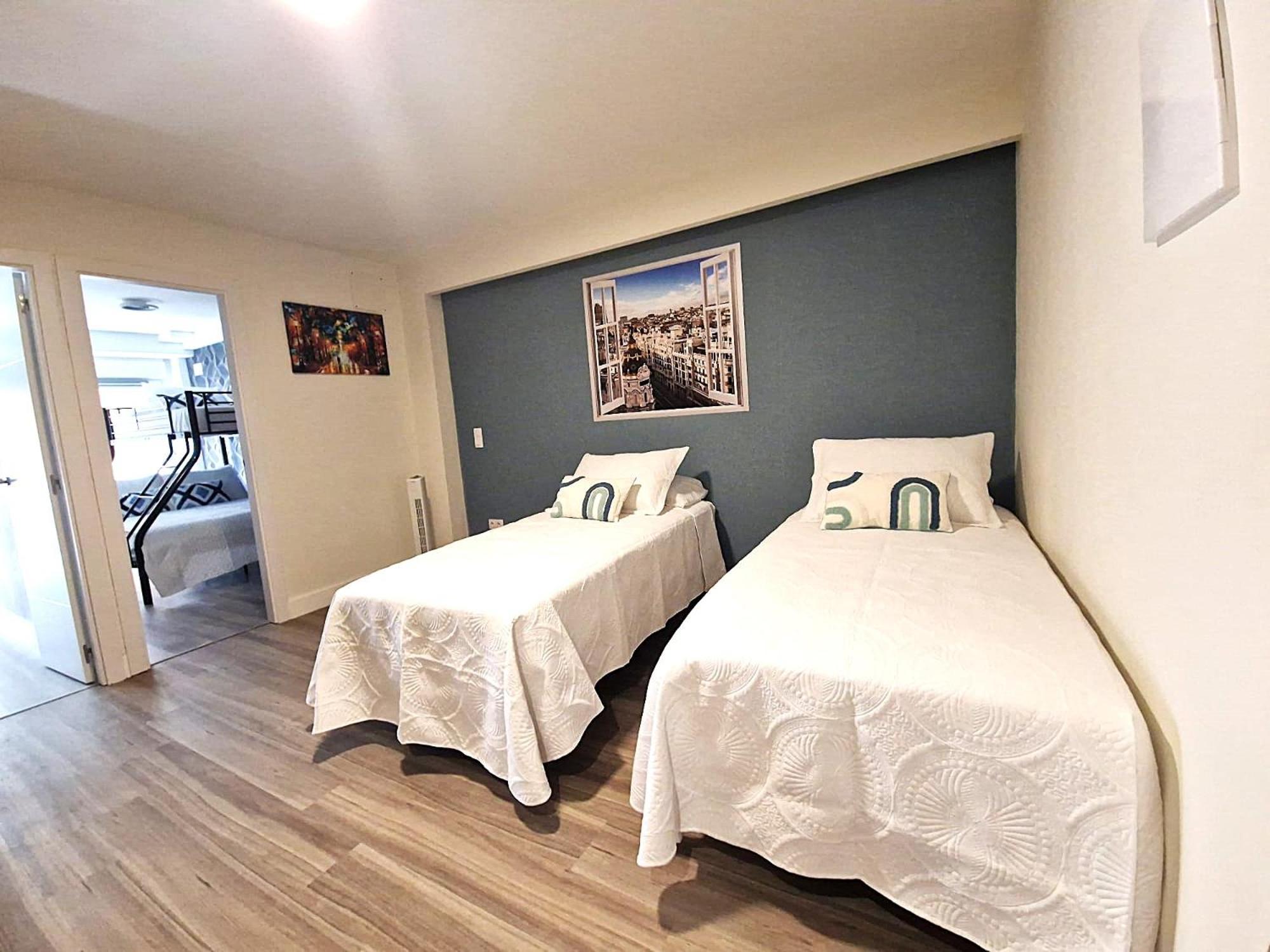 Madrid Suites Екстериор снимка